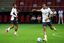 仅提升了他 仅提升了他